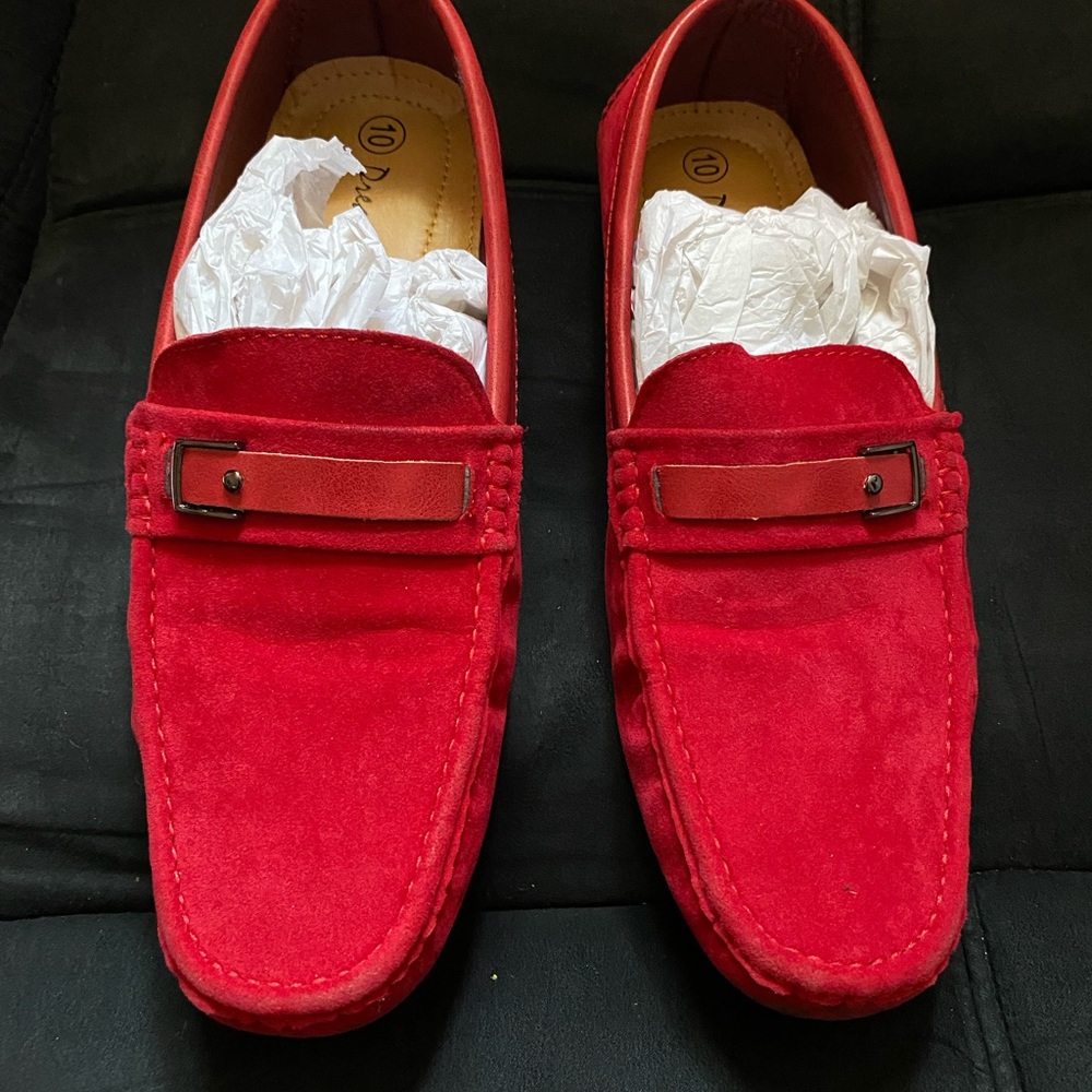 Red dream seek loafers size 10